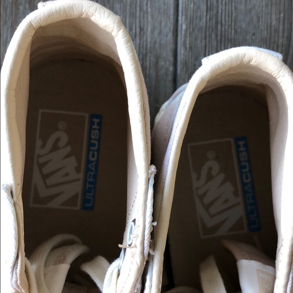 🌴🌼VANS- BIG CHECKERED HIGH TOPS🌼🌴 - Picture 9 of 10